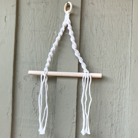 New! Macrame Towel Toilet Paper Holder - Picture 6 of 7